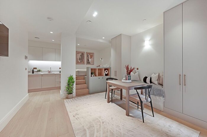 Studio To Rent In Bramham Gardens, London, SW5