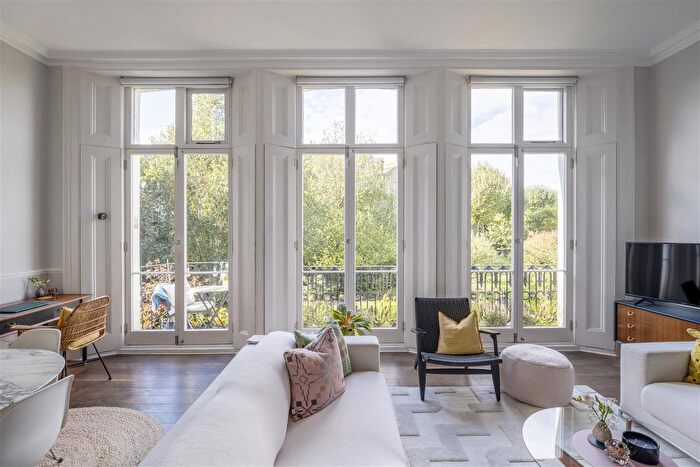 2 Bedroom Flat For Sale In Warrington Crescent, London, W9