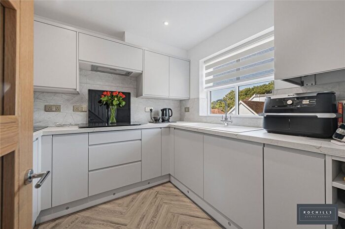 3 Bedroom End Terrace House For Sale In Lyster Mews, Cobham, Surrey, KT11