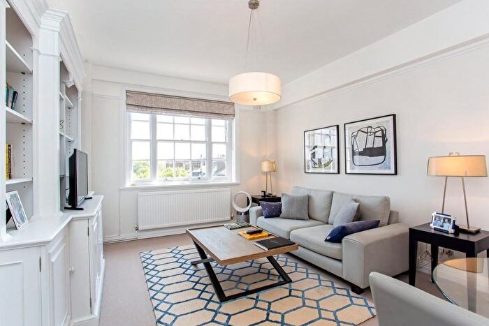 1 Bedroom Flat To Rent In Turks Row, London, SW3