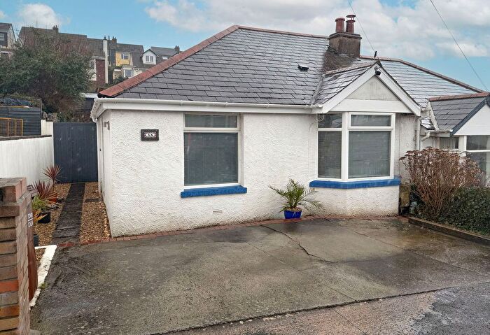 2 Bedroom Semi-Detached House For Sale In Edenvale Road, Paignton, TQ3