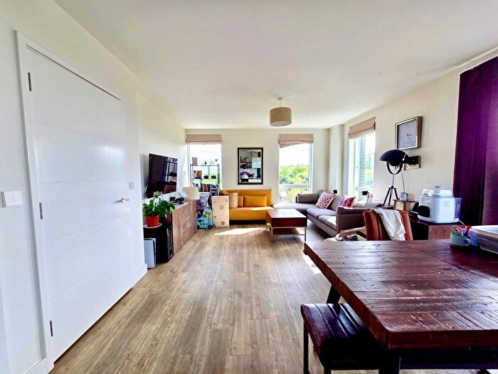 2 Bedroom Flat For Sale In Wallace House, Gayton Road, HA1