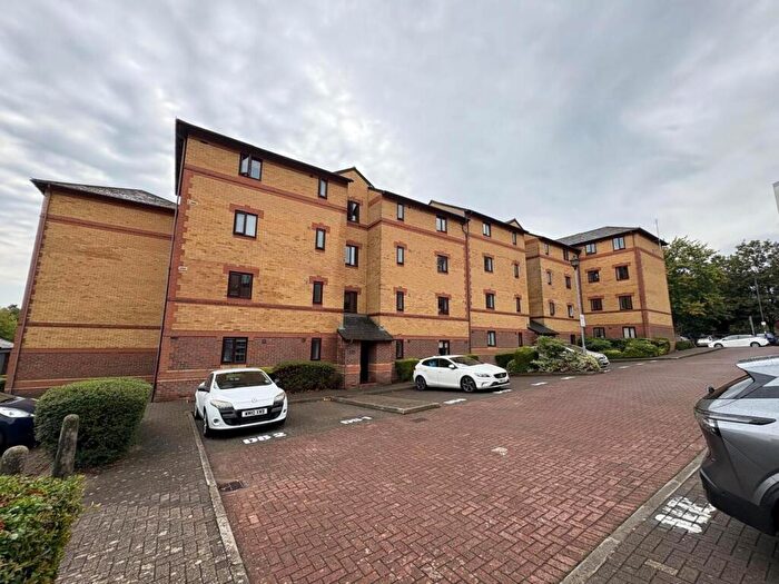 1 Bedroom Flat To Rent In Caslon Court, Redcliffe, BS1