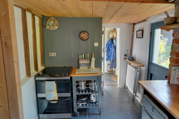 2 Bedroom Cottage For Sale In Clare, Sudbury, Suffolk, CO10