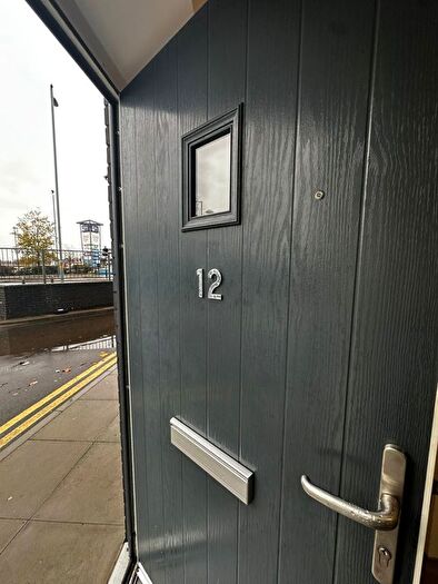 1 Bedroom Flat To Rent In Coventry Road, Birmingham, B25