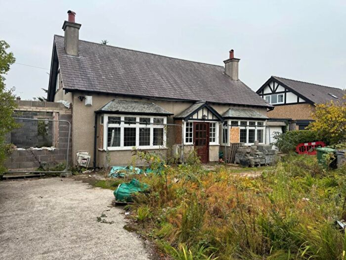 3 Bedroom Detached House For Sale In Rosslyn Drive, Wirral, Merseyside, CH46