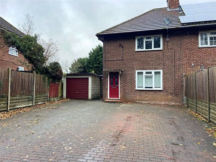 2 Bedroom Semi Detached House To Rent In Dellsome Lane, Welham Green, AL9