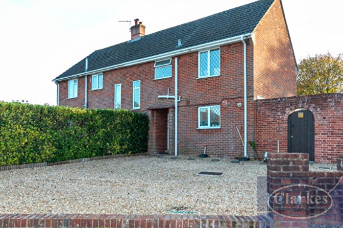 3 Bedroom Semi-Detached House For Sale In Moore Avenue, Bournemouth, BH11