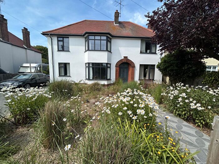 4 Bedroom House For Sale In Links Avenue, Felixstowe, IP11