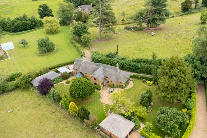 5 Bedroom Cottage To Rent In The Avenue, Great Tew, Chipping Norton, OX7