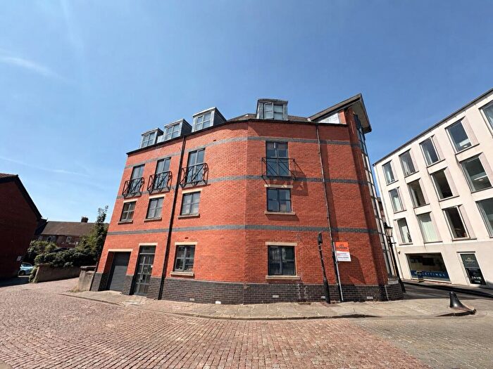 2 Bedroom Flat To Rent In Swan Street, Lincoln, LN2