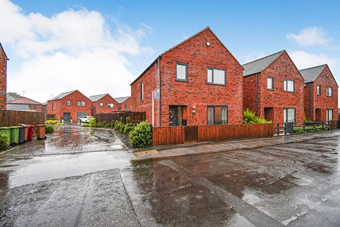 4 Bedroom Detached House For Sale In Marsh Lane, Barton-Upon-Humber, DN18