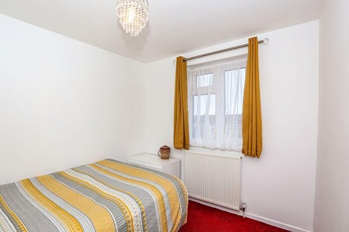 5 Bedroom Terraced House For Sale In Queens Square, Highbridge, TA9
