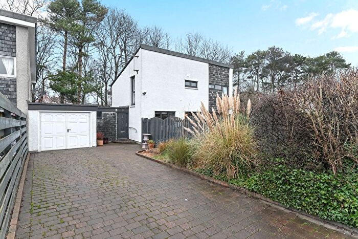 3 Bedroom Detached House For Sale In Blackthorn Court, Barnton, Edinburgh, EH4