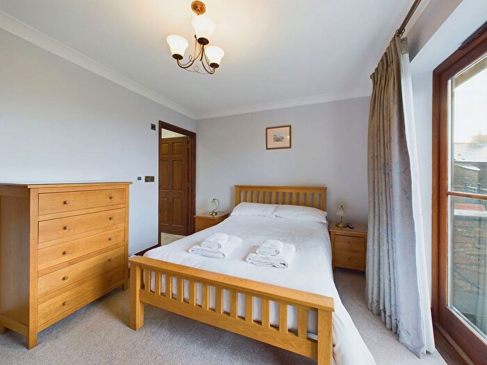 2 Bedroom Detached House For Sale In Green Acres, Par, PL24