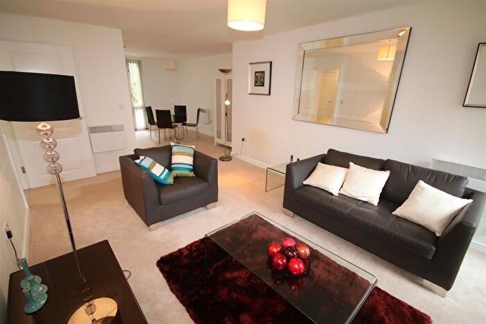 1 Bedroom Flat To Rent In City Wall Avenue, Canterbury, CT1