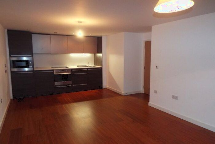 2 Bedroom Flat To Rent In Black Eagle Drive Northfleet, Gravesend, DA11