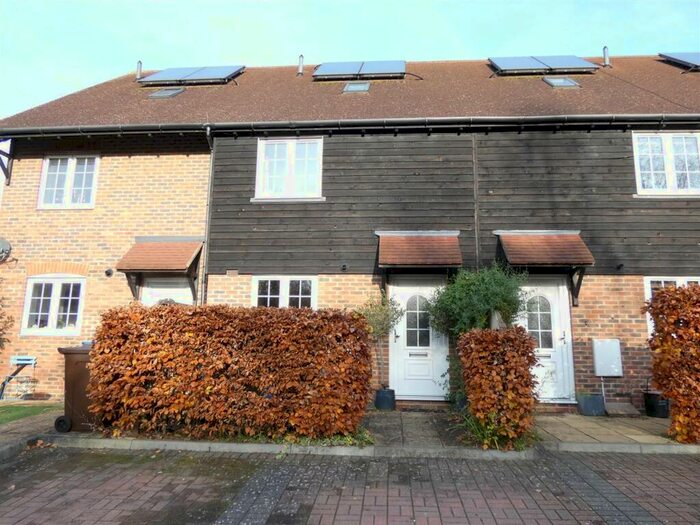 3 Bedroom Terraced House To Rent In Colonels Lane, Boughton-Under-Blean, ME13