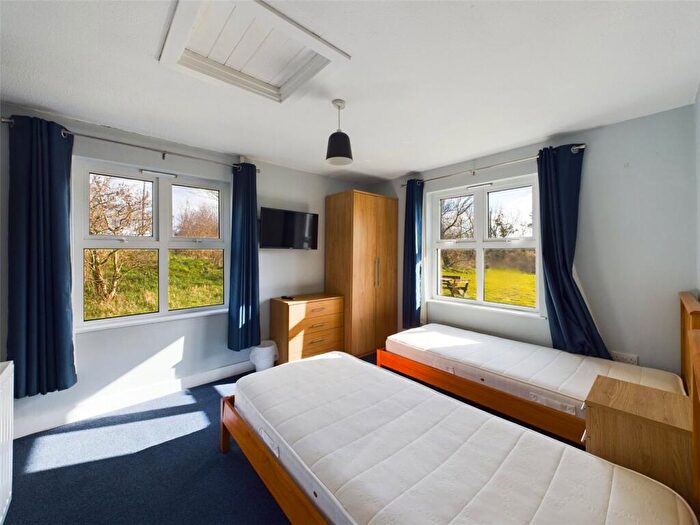 2 Bedroom Bungalow To Rent In Bude, EX23