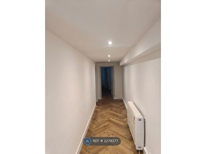 1 Bedroom Flat To Rent In Montpelier Road, Brighton, BN1