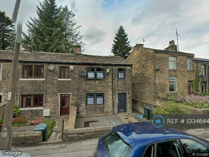 1 Bedroom End Of Terrace House To Rent In Hollingwood Lane, Bradford, BD7