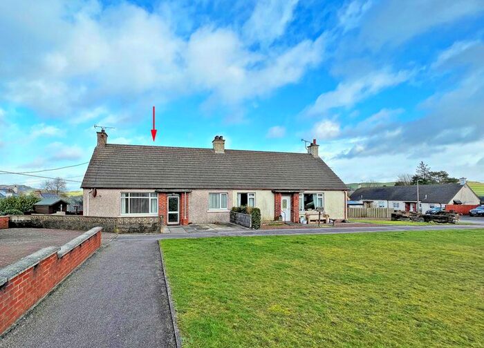 3 Bedroom Bungalow For Sale In Moat Drive, Lochfoot, DG2