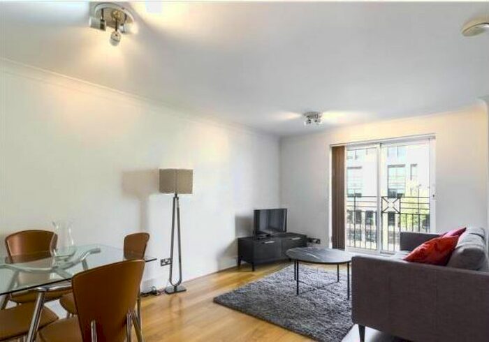 1 Bedroom Flat To Rent In High Timber Street, London, EC4V