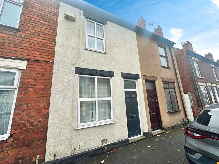 2 Bedroom Terraced House To Rent In Leamore Lane, Leamore, Walsall, WS3