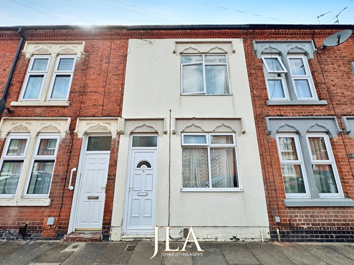 2 Bedroom Detached House To Rent In Lord Byron Street, Leicester, LE2