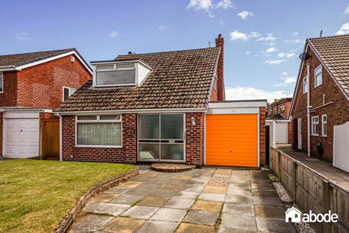 3 Bedroom Detached House For Sale In Hawksworth Drive, Formby, Liverpool, L37