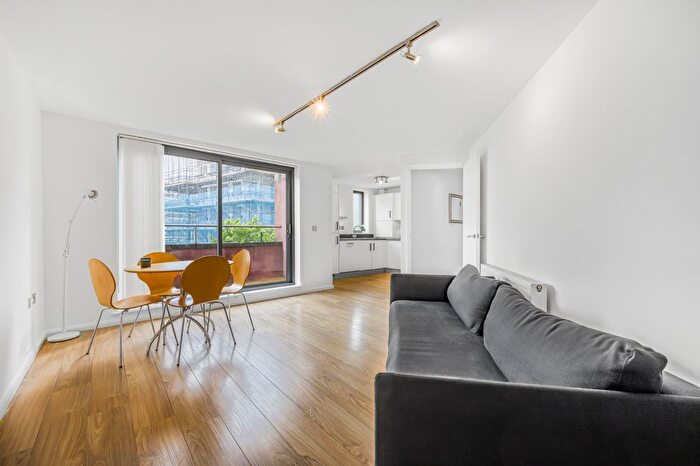 1 Bedroom Flat To Rent In City Of London Point, York Way, N7