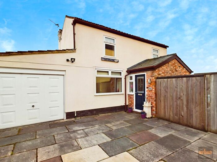 2 Bedroom Cottage To Rent In Deyes Lane, Maghull, L31