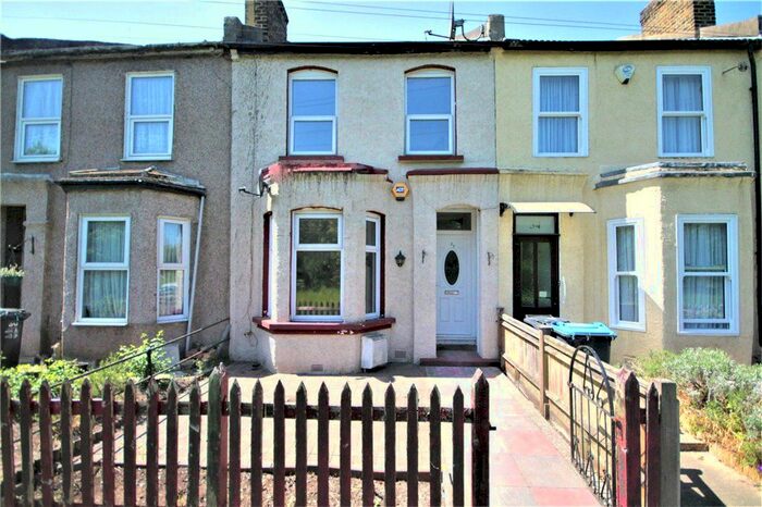 3 Bedroom Terraced House To Rent In Carshalton Road, Mitcham, CR4