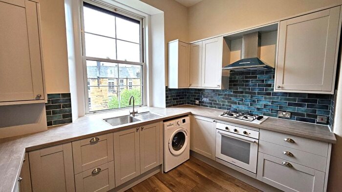 1 Bedroom Flat To Rent In Comely Bank Avenue, Comely Bank, Edinburgh, EH4
