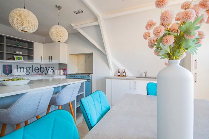 3 Bedroom Flat For Sale In Albion Terrace, Saltburn-By-The-Sea, TS12