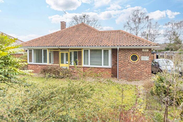3 Bedroom Detached Bungalow For Sale In Fakenham Road, Taverham, NR8
