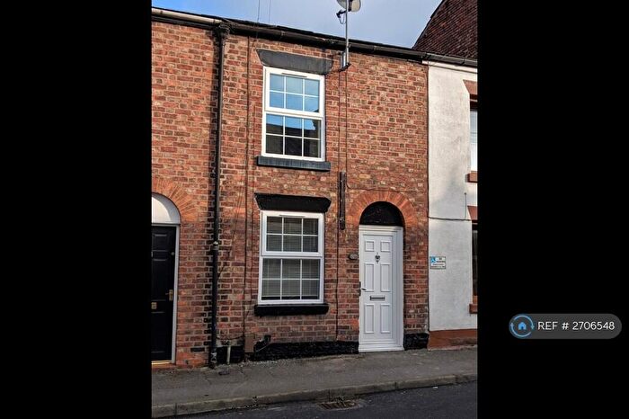 2 Bedroom Terraced House To Rent In Vincent Street, Macclesfield, SK11