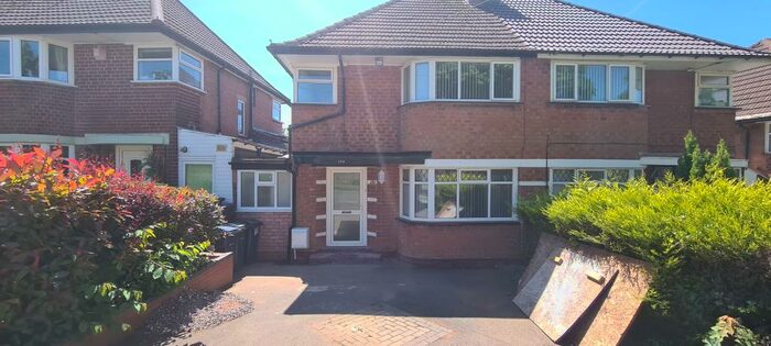 3 Bedroom Semi-Detached House To Rent In Quinton Lane, Quinton, B32