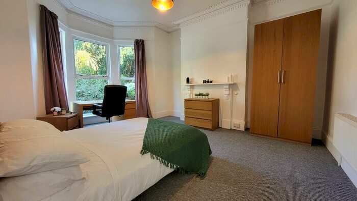 5 Bedroom Terraced House To Rent In Alexandra Road, Plymouth, PL4