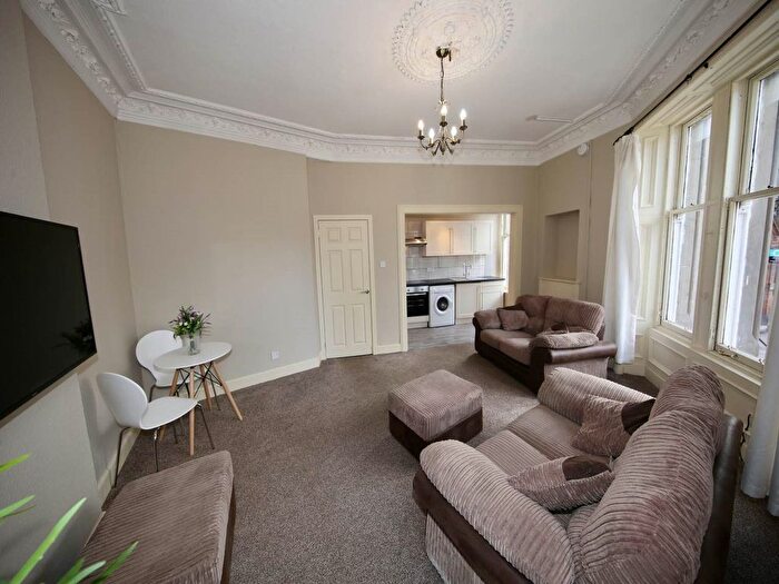 1 Bedroom Flat To Rent In Stirling Street, Dundee, DD3