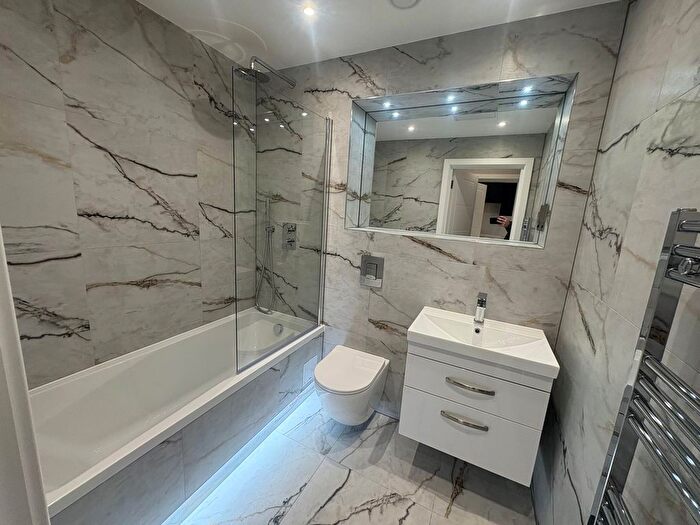 1 Bedroom Flat To Rent In Fishponds Road, Wokingham, RG41