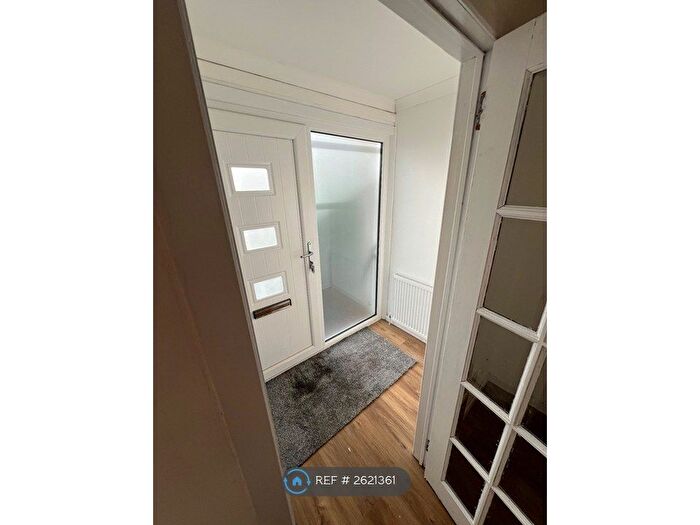 3 Bedroom Terraced House To Rent In Beech Grove, East Kilbride, Glasgow, G75