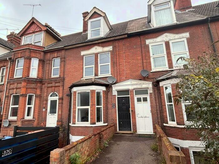 2 Bedroom Flat To Rent In Burrell Road, Ipswich, Suffolk, IP2