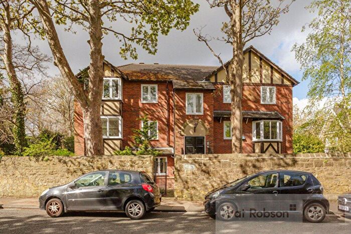 2 Bedroom Apartment To Rent In Richmond Lodge, Moor Road South, Gosforth, Newcastle Upon Tyne, NE3