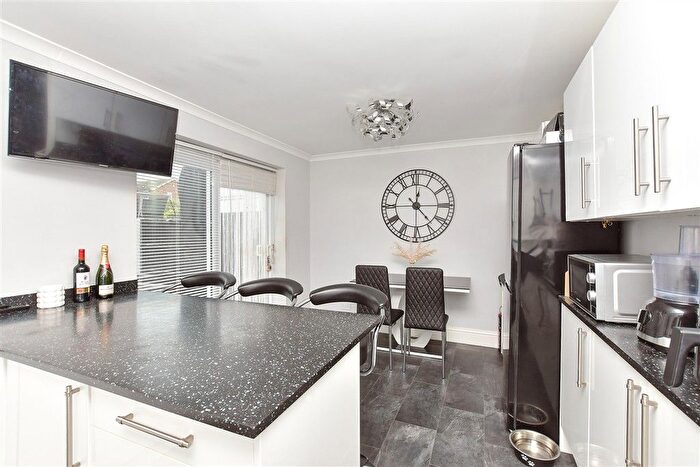 3 Bedroom Semi-Detached House For Sale In Thorn Hill Road, Warden Bay, Sheerness, Kent, ME12