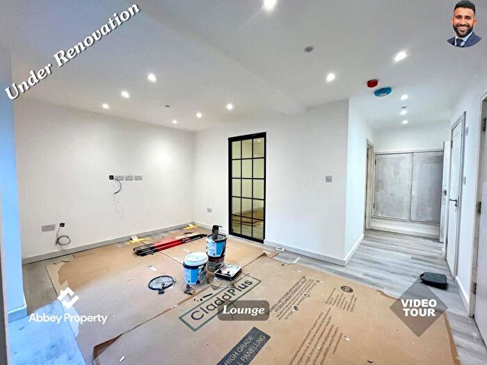 1 Bedroom Flat To Rent In John Street, Town Centre, LU1