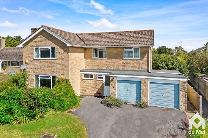 4 Bedroom Detached House For Sale In The Hyde, Winchcombe, Cheltenham, GL54