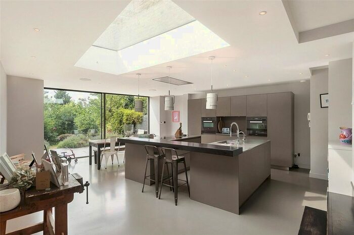 5 Bedroom End Of Terrace House To Rent In Seymour Road, London, SW18