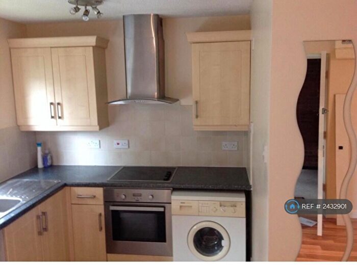 Studio To Rent In Danebridge Crescent, Derby, DE21