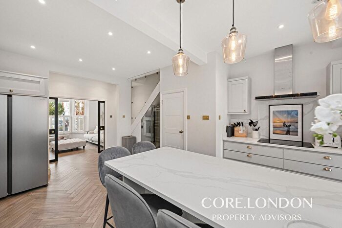 5 Bedroom Semi-Detached House For Sale In Graham Road, Chiswick, W4